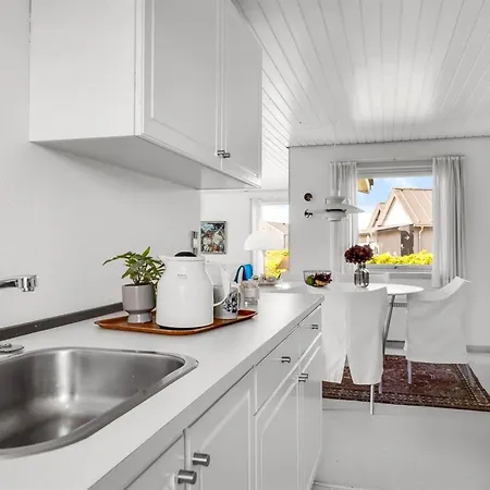 Majvor - 100m From The Sea By Interhome Semesterbostad
